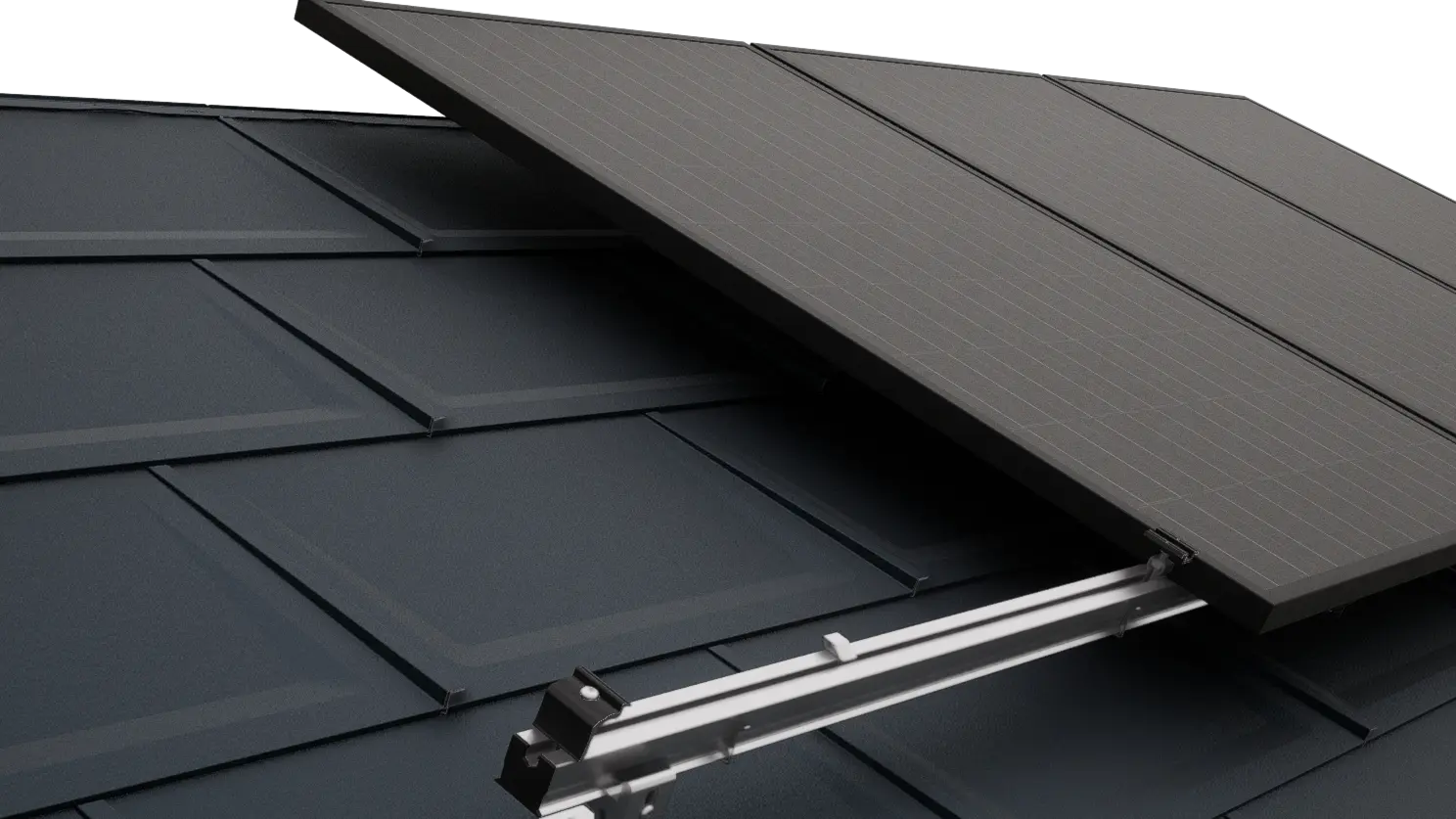 Primo piano di un tetto PREFA con moduli fotovoltaici fissati con il sistema di montaggio per pannelli solari PREVARIO.