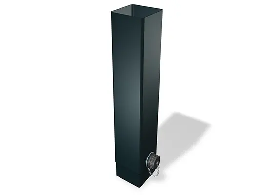 Il collettore d’acqua PREFA per pluviale quadro, disponibile nella misura 100 mm, serve per la raccolta efficiente dell’acqua piovana nei sistemi di scarico del tetto.