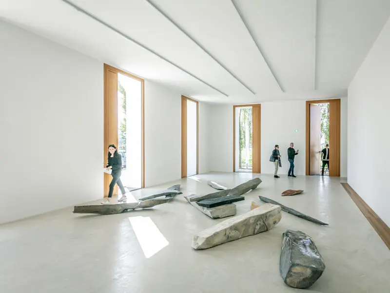 Besuch eines modernen Bauprojektes im Rahmen der PREFA ArchitekTour