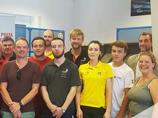 Foto di gruppo di giovani lattonieri in preparazione per la EuroSkills 2018