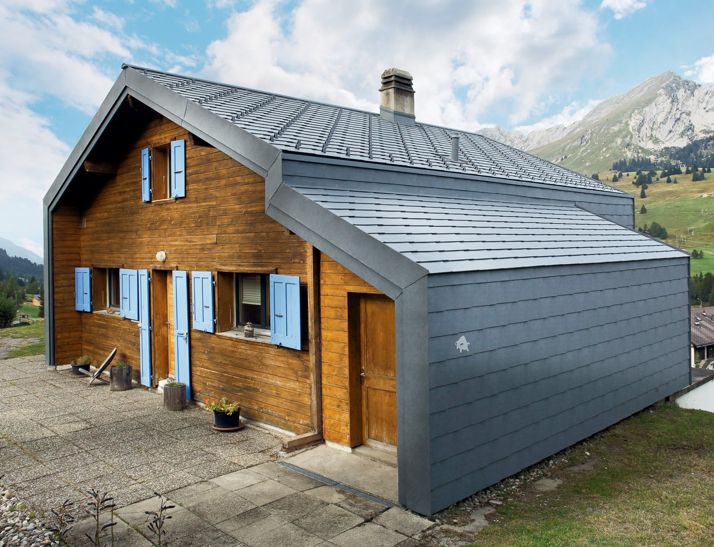 Referenze PREFA Sistemi per facciata Scandola per facciata 43 P.10 grigio pietra